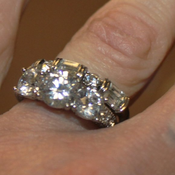 New 10 Bling Cocktail Statement Ring Lot Bundle *DEAL* - Picture 10 of 14